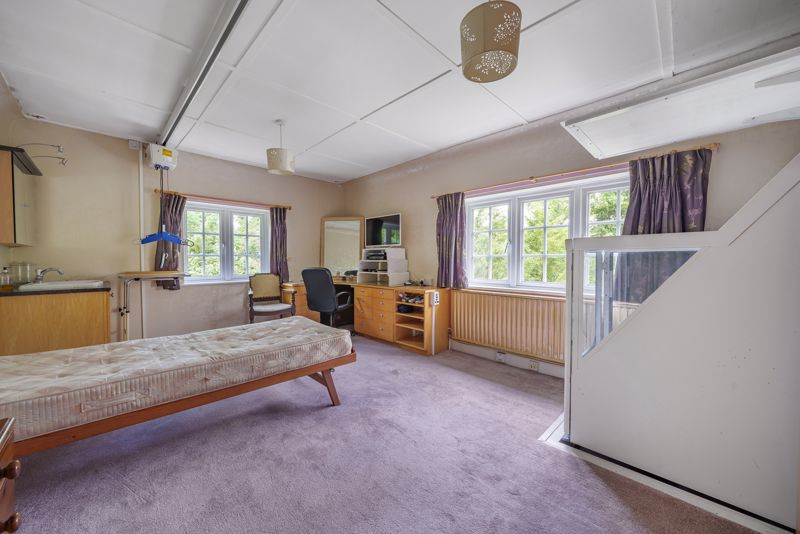 Bedroom- click for photo gallery